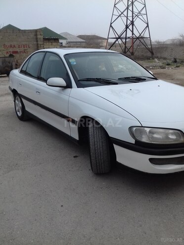 Opel Omega 1995, 250,000 km - 2.0 л - Sumqayıt