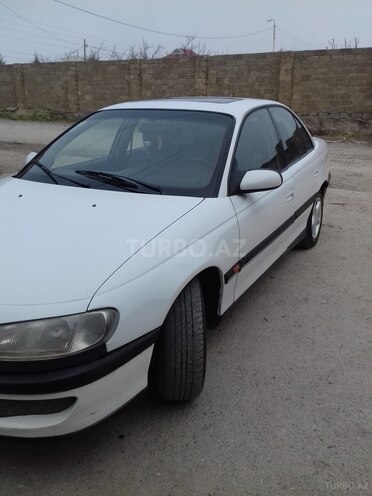 Opel Omega 1995, 250,000 km - 2.0 л - Sumqayıt