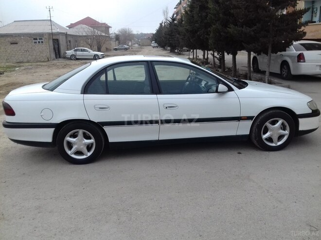 Opel Omega 1995, 250,000 km - 2.0 л - Sumqayıt