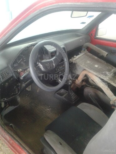 Peugeot  1992, 250,000 km - 1.5 l - Şirvan