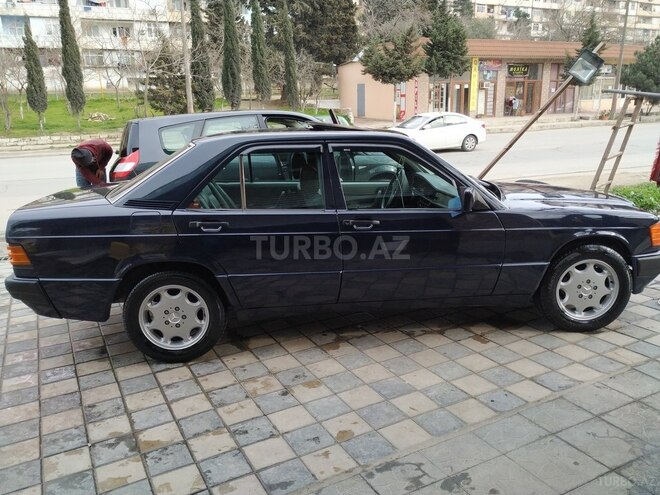 Mercedes 190 1990, 234,800 km - 2.3 l - Bakı