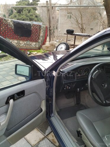 Mercedes 190 1990, 234,800 km - 2.3 l - Bakı