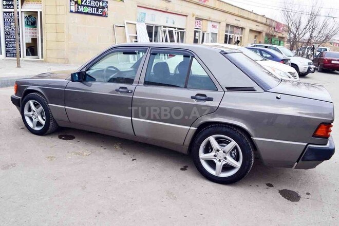Mercedes 190 1989, 325,000 km - 2.0 l - Bakı