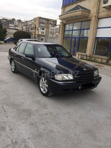Mercedes C 220 1998, 250,000 km - 2.2 l - Bakı