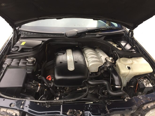Mercedes C 220 1998, 250,000 km - 2.2 l - Bakı