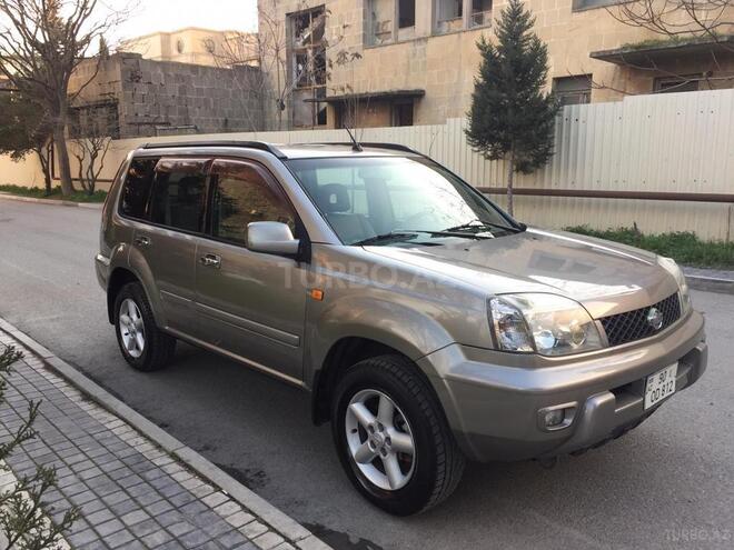 Nissan X-Trail 2000, 243,000 km - 2.0 l - Bakı