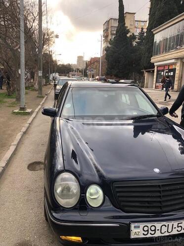 Mercedes E 220 1999, 450,000 km - 2.2 l - Bakı