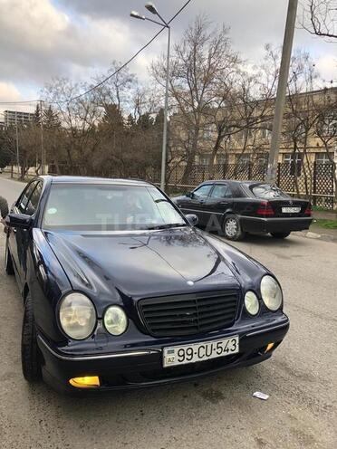 Mercedes E 220 1999, 450,000 km - 2.2 l - Bakı