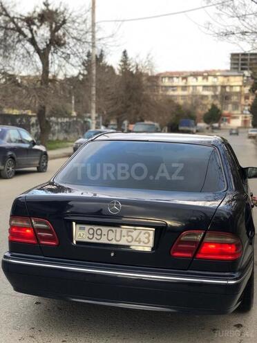 Mercedes E 220 1999, 450,000 km - 2.2 l - Bakı
