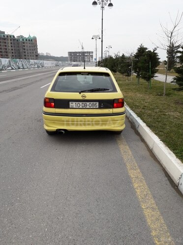 Opel Astra 1995, 267,026 km - 2.0 l - Sumqayıt