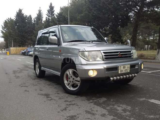 Mitsubishi Pajero io 2000, 168,681 km - 2.0 л - Xırdalan