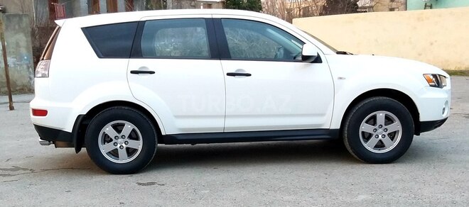 Mitsubishi Outlander 2012, 55,000 km - 2.4 l - Bakı