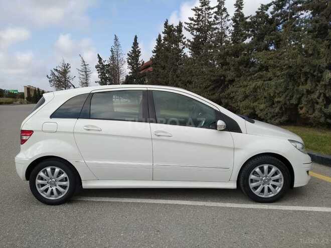 Mercedes B 170 2008, 93,000 km - 1.7 l - Bakı