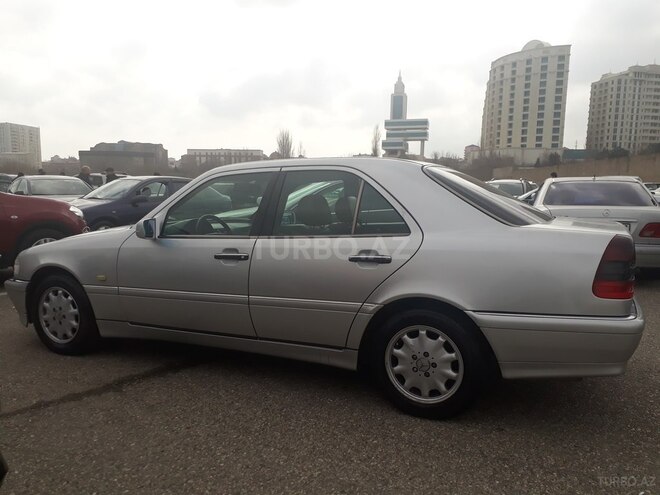 Mercedes C 240 1998, 299,806 km - 2.4 л - Bakı