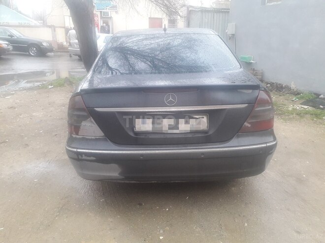 Mercedes E 220 2008, 225,000 km - 2.2 л - Bakı