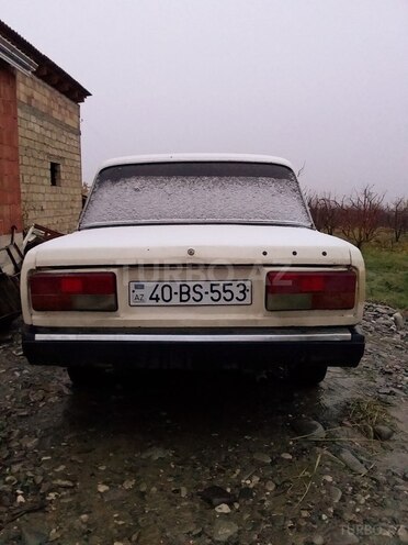LADA (VAZ) 2107 1983, 142,000 km - 1.5 l - Quba