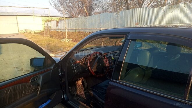 Mercedes E 280 1998, 348,571 km - 2.8 l - İsmayıllı