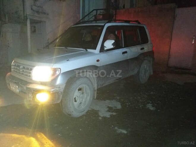 Mitsubishi Pajero io 1998, 50,000 km - 1.8 l - Bakı