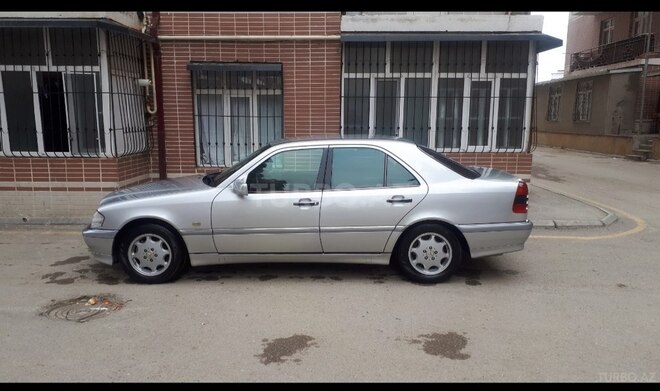 Mercedes C 200 1997, 350,000 km - 2.0 л - Bakı
