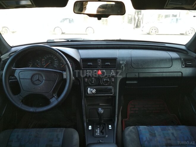 Mercedes C 200 1996, 239,000 km - 2.0 л - Bakı