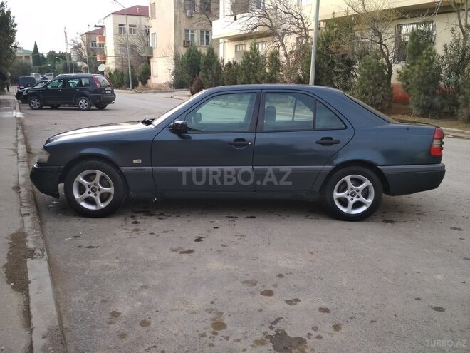 Mercedes C 200 1996, 239,000 km - 2.0 л - Bakı