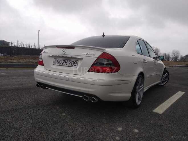 Mercedes E 240 2004, 252,000 km - 2.6 l - Şəki