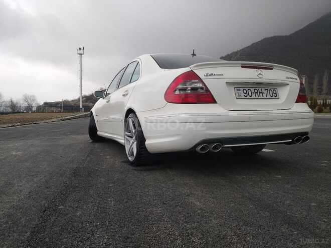 Mercedes E 240 2004, 252,000 km - 2.6 l - Şəki