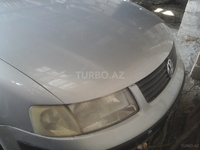 Volkswagen Passat 1998, 357,000 km - 16.0 л - Balakən