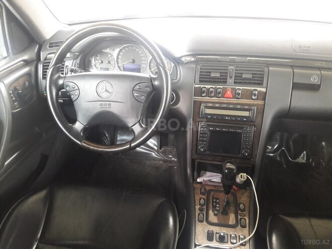 Mercedes E 320 2001, 129,605 km - 3.2 l - Gəncə