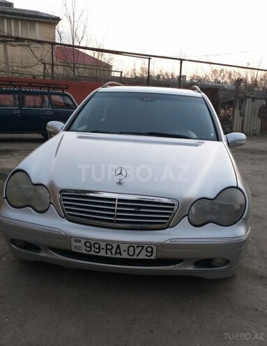 Mercedes C 220 2004, 403,000 km - 2.2 л - Bakı
