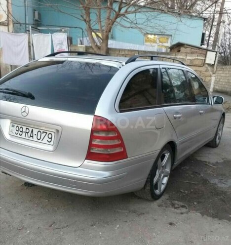 Mercedes C 220 2004, 403,000 km - 2.2 л - Bakı