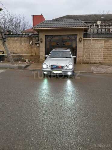 Mercedes E 280 1999, 450,000 km - 2.8 l - Şamaxı