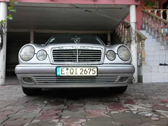 Mercedes E 280 1999, 450,000 km - 2.8 l - Şamaxı