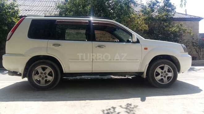 Nissan X-Trail 2001, 285,000 km - 2.0 л - Bakı