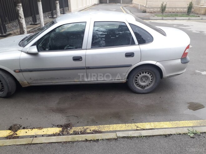 Opel Vectra 1998, 282,000 km - 1.6 l - Bakı