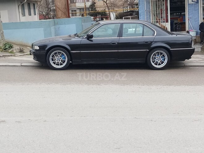 BMW 740 1995, 255,000 km - 4.0 l - Bakı