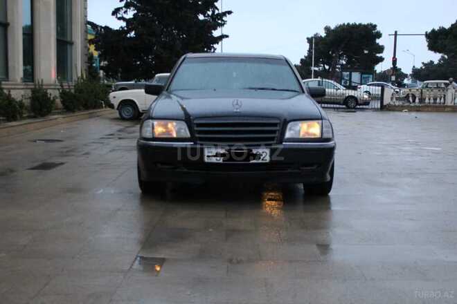 Mercedes C 180 1999, 355,000 km - 1.8 л - Bakı