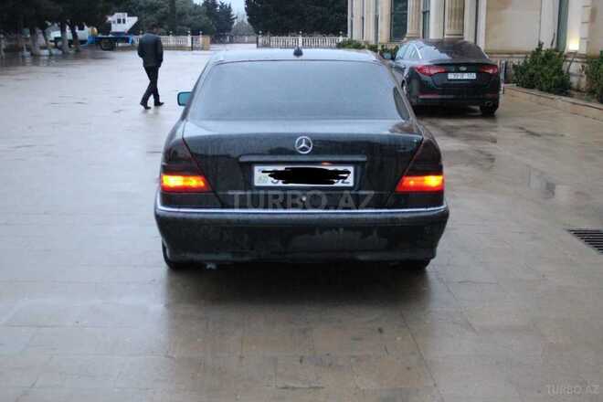 Mercedes C 180 1999, 355,000 km - 1.8 л - Bakı
