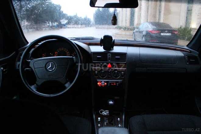 Mercedes C 180 1999, 355,000 km - 1.8 л - Bakı