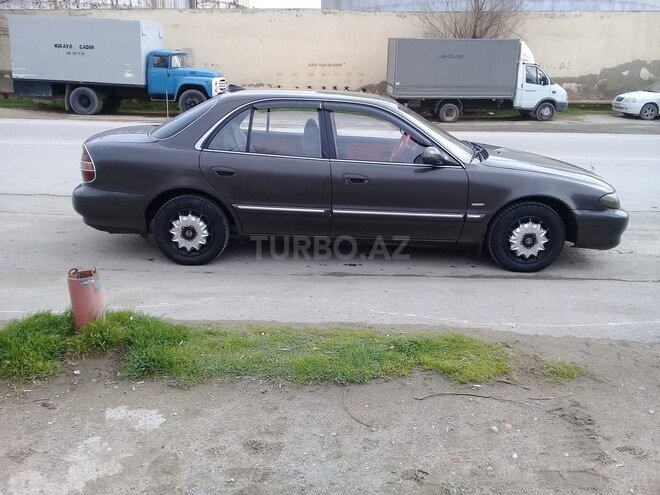 Hyundai Sonata 1997, 300,000 km - 2.0 l - Bakı