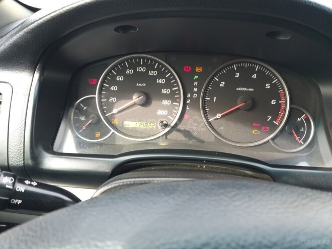 Toyota Prado 2004, 173,000 km - 2.7 l - Bakı