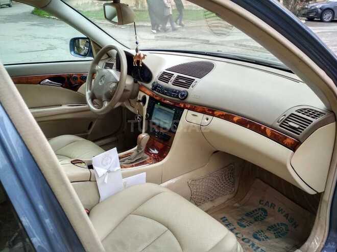 Mercedes E 320 2004, 200,000 km - 3.2 л - Bakı