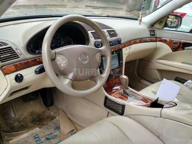 Mercedes E 320 2004, 200,000 km - 3.2 л - Bakı