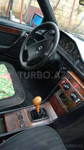 Mercedes E 200 1991, 200,000 km - 2.0 л - Bakı