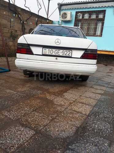 Mercedes E 200 1991, 200,000 km - 2.0 л - Bakı