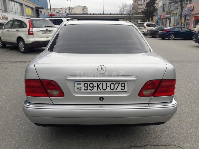 Mercedes E 230 1997, 257,364 km - 2.3 л - Bakı