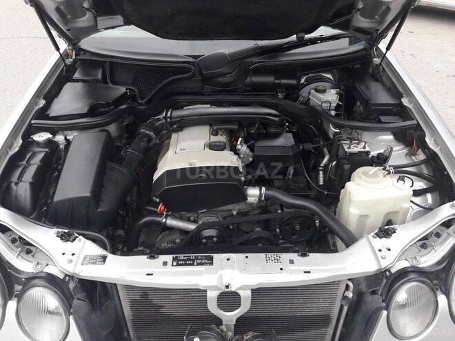 Mercedes E 230 1997, 257,364 km - 2.3 л - Bakı