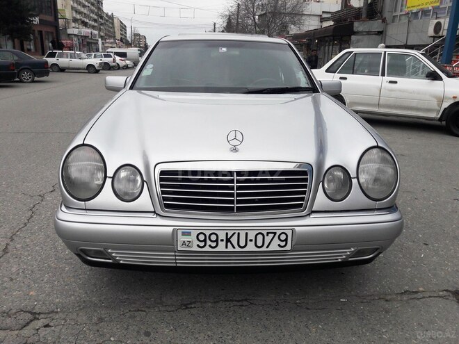 Mercedes E 230 1997, 257,364 km - 2.3 л - Bakı
