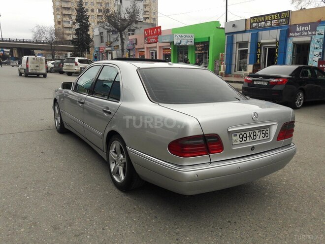Mercedes E 240 1999, 281,000 km - 2.4 л - Bakı