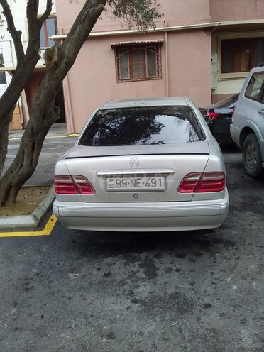 Mercedes E 280 2001, 373,000 km - 2.8 л - Bakı